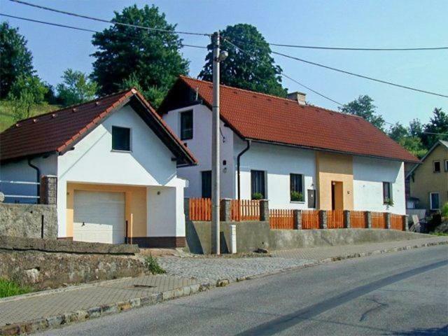 Apartman V Pensionu U Holzaepfelu Červený Kostelec Εξωτερικό φωτογραφία